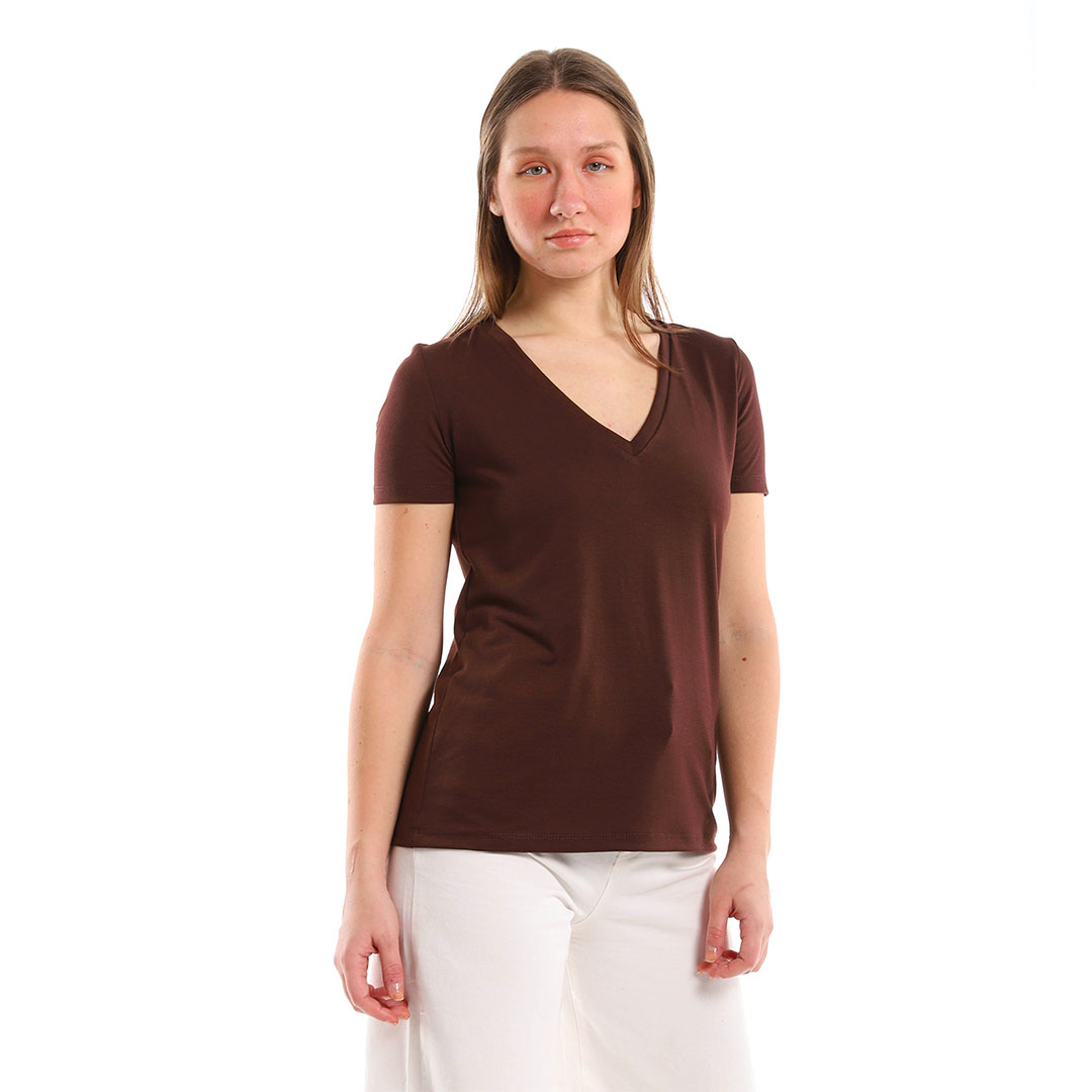 B690 تيشيرت نص كم حريمي - بني