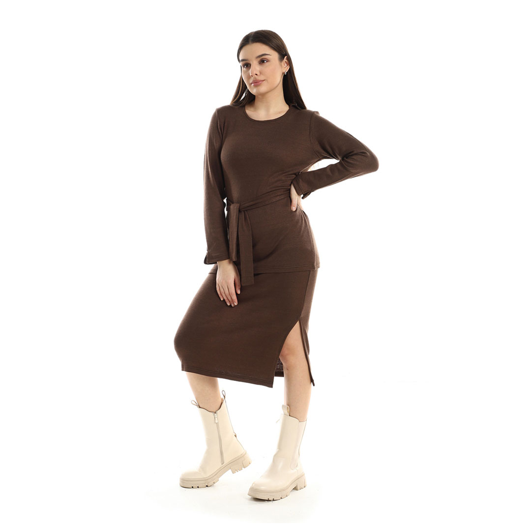 طقم جيبة وتوب حريمي سادة