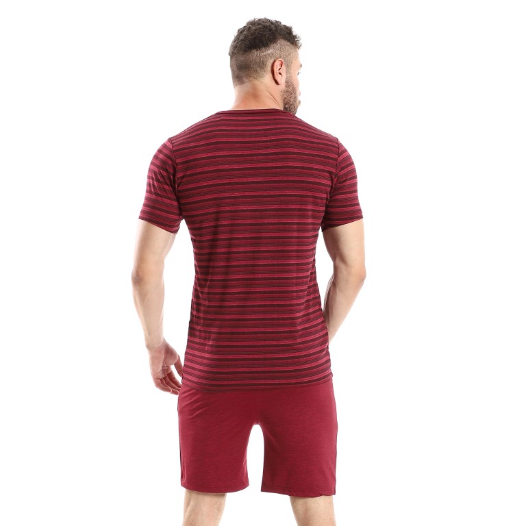 بيجاما رجالي نص كم برقبة V و شورت