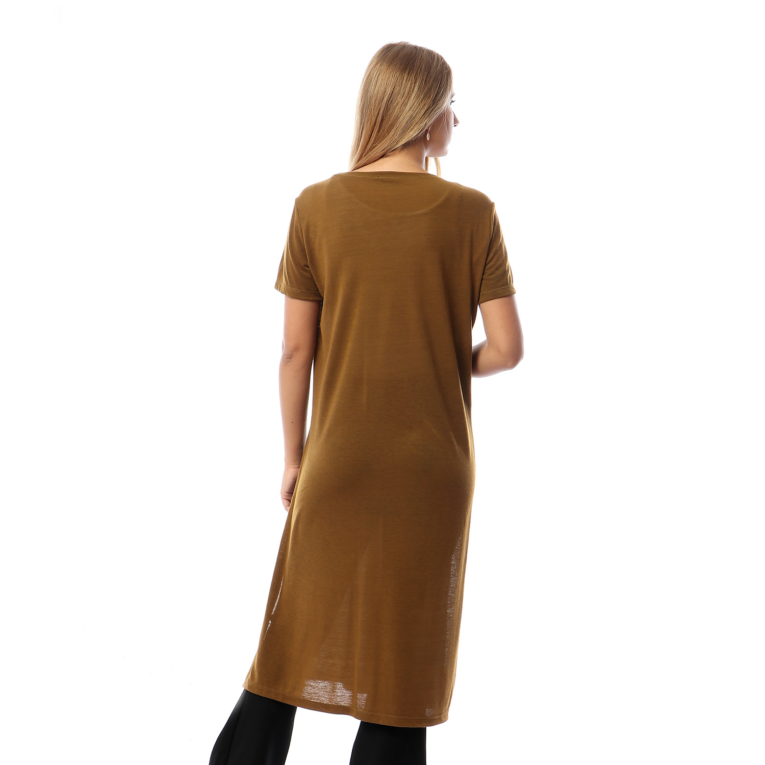 بلوزة حريمي بأكمام قصيرة