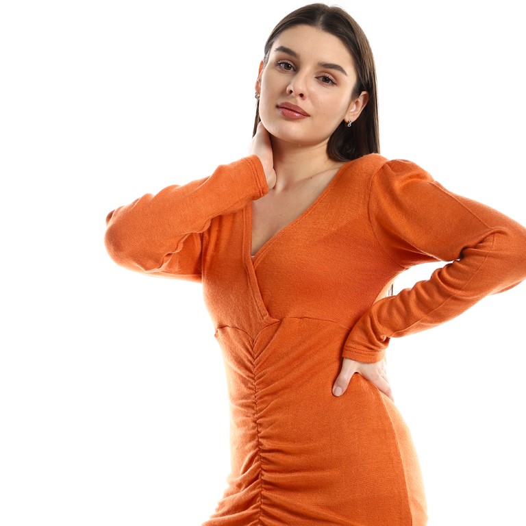 فستان قصير درابيه كم طويل