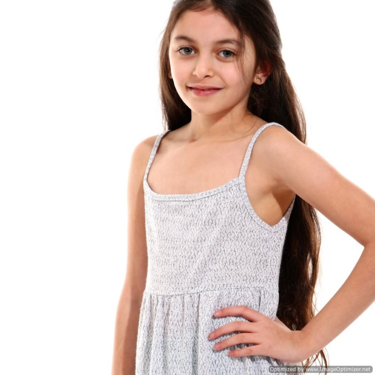 فستان بناتي حملات رفيعة