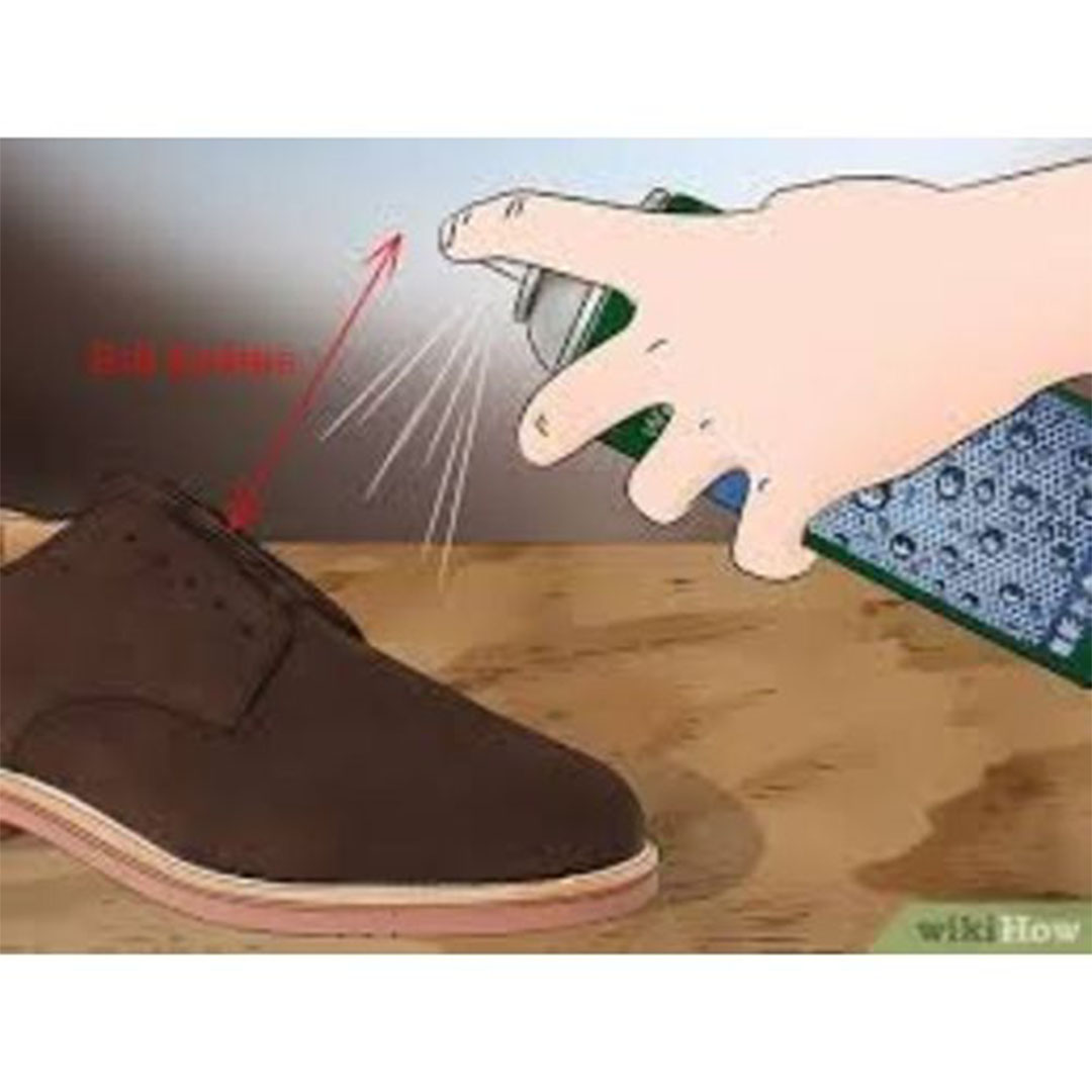 بخاخ تلميع وتنظيف الأحذيه - 200 مللي