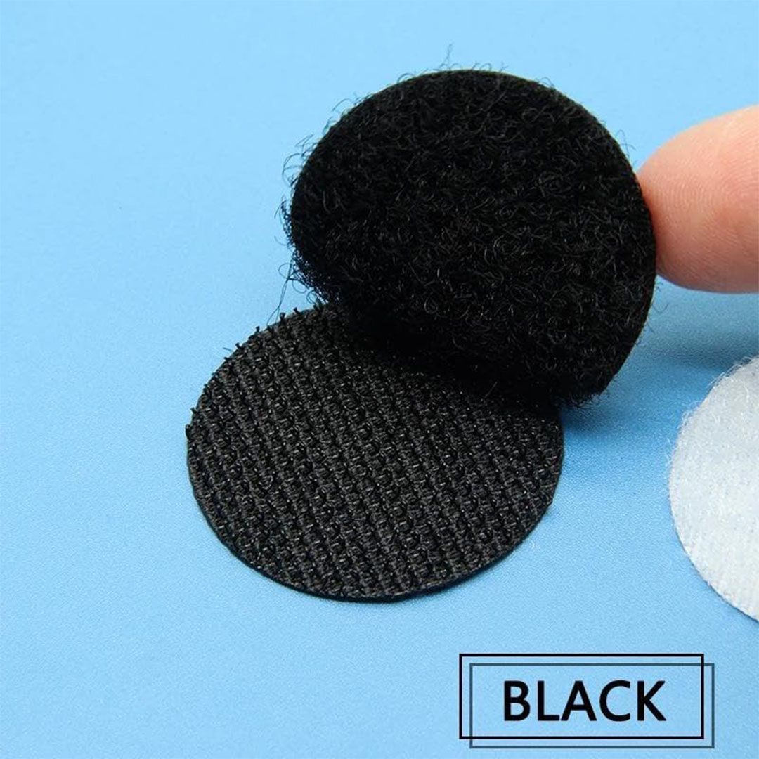 لاصق للسجاد والمشاية - 5 قطع - أسود