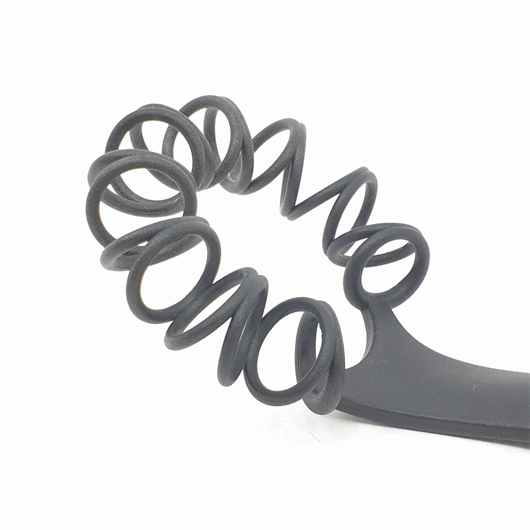 مضرب يدوي متعدد الاستخدامات - أسود