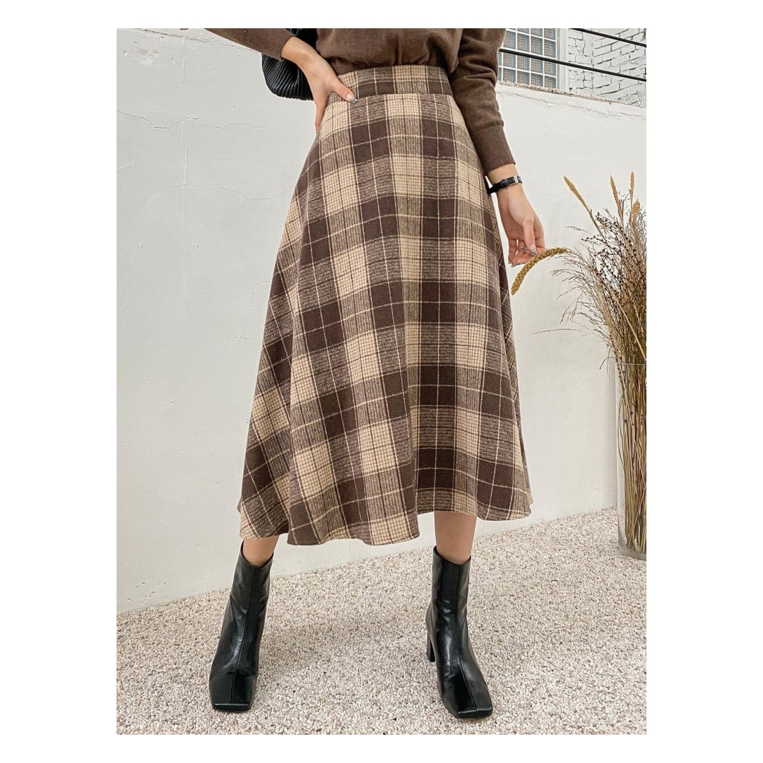 شي ان جيبة كاروهات بخصر عالي - بني