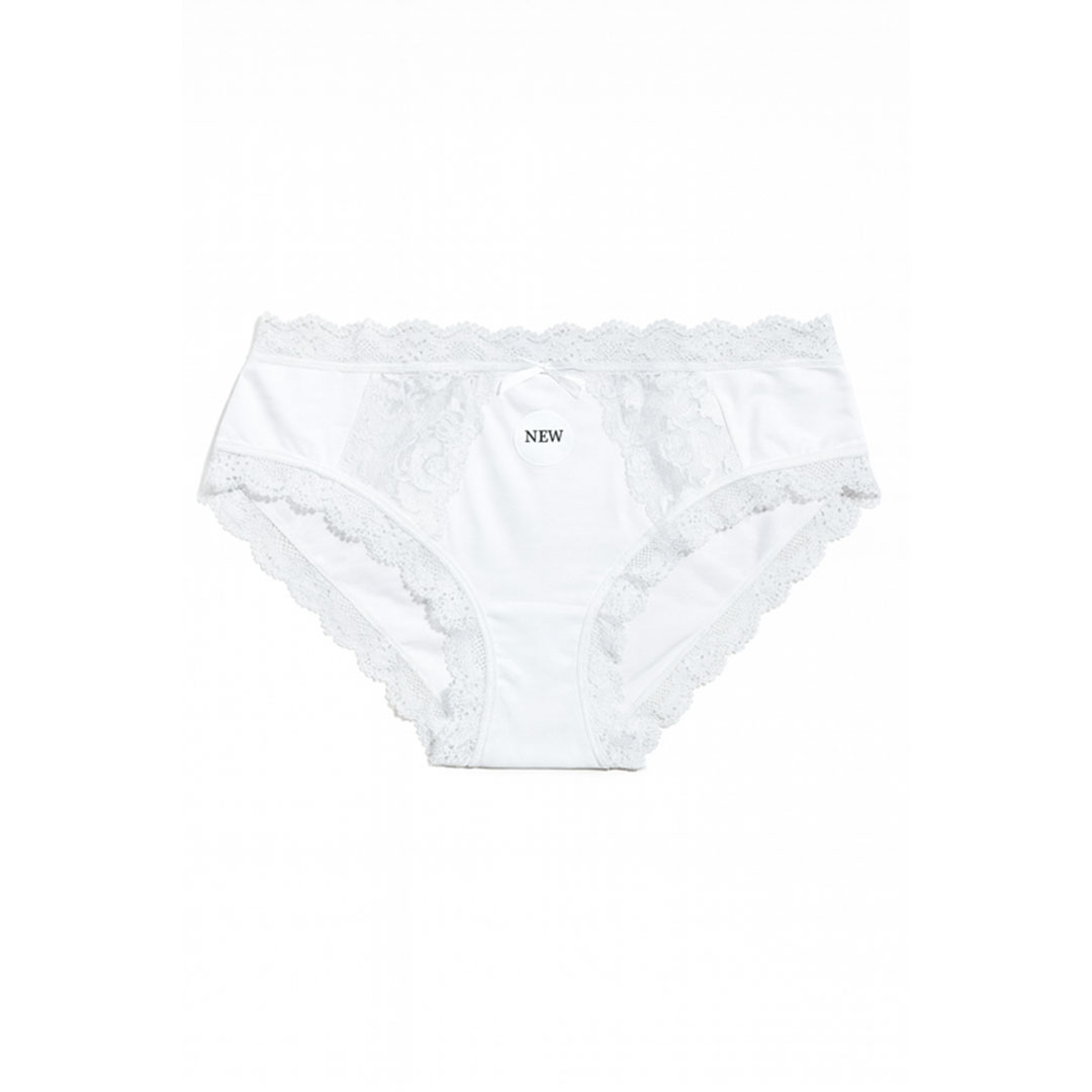 بانتي حريمي من الدانتيل والليكرا - أبيض