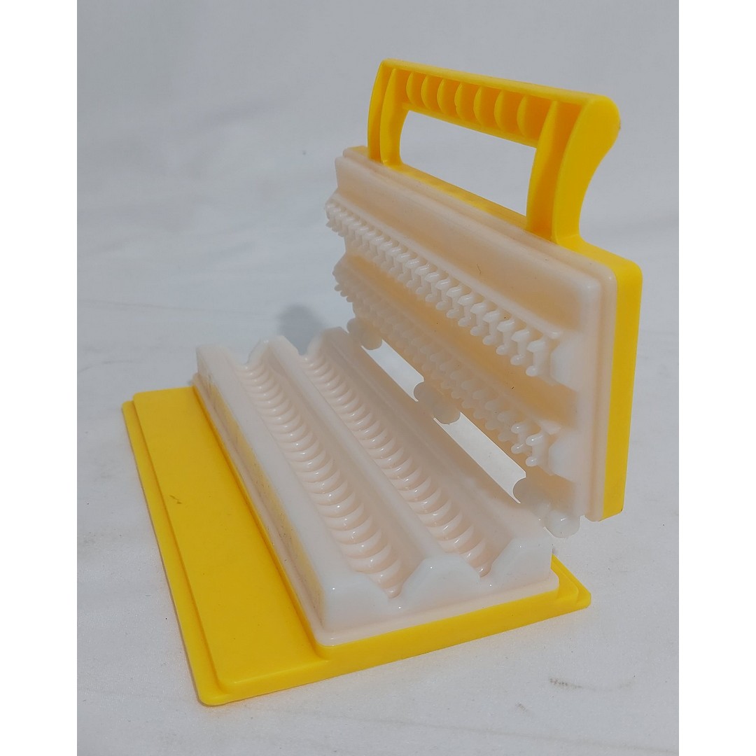 أداة صنع أسياخ اللحوم - أصفر