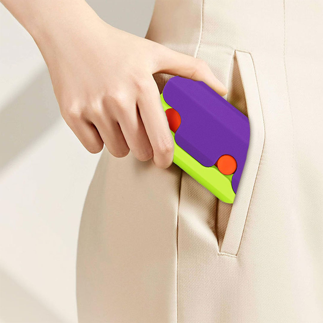 لعبة سكين فيدجيت بتصميم جزرة ثلاثية أبعاد - بلاستيك - أخضر