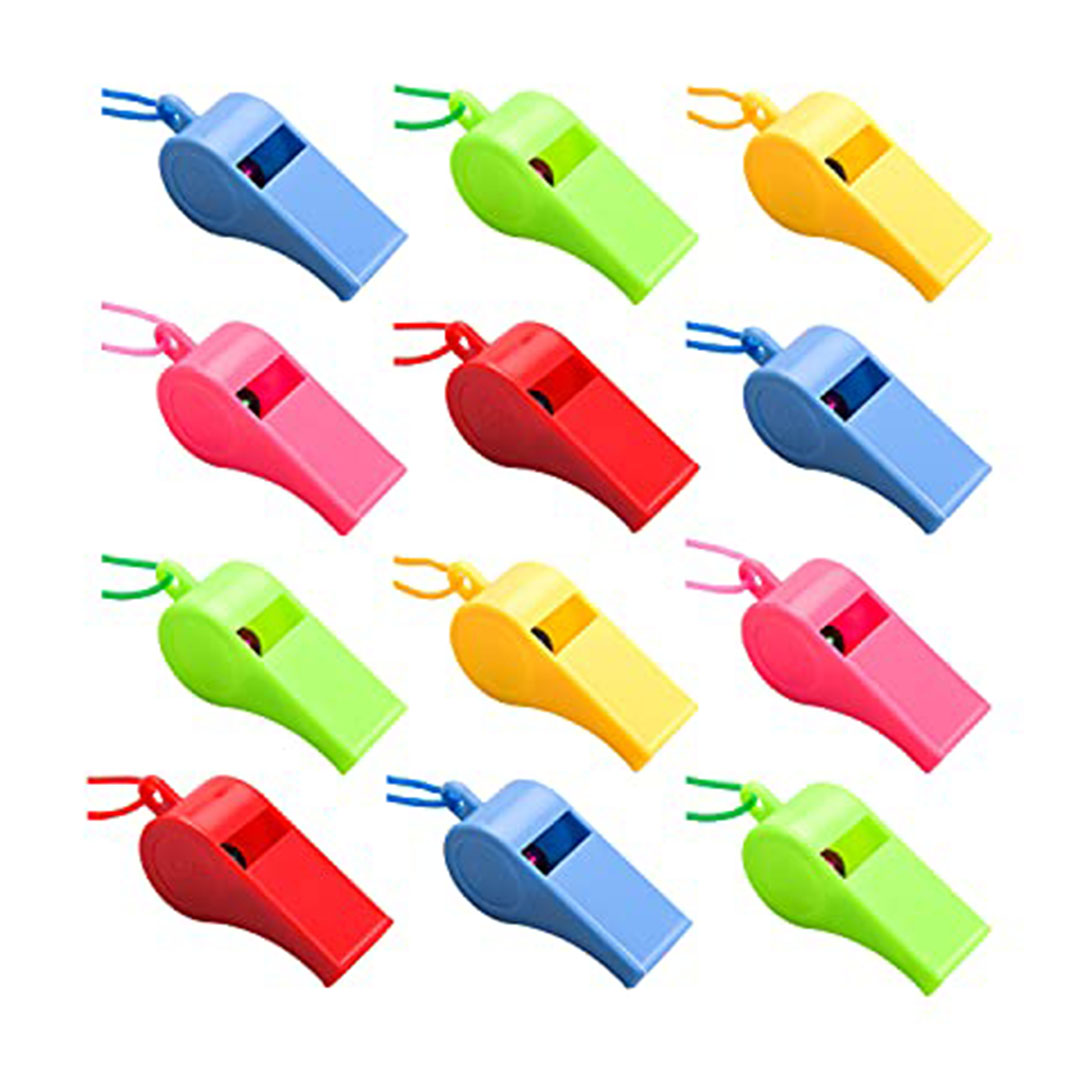 صفارة ملونة بلاستيكية رياضية مع حبل - 12 قطعة