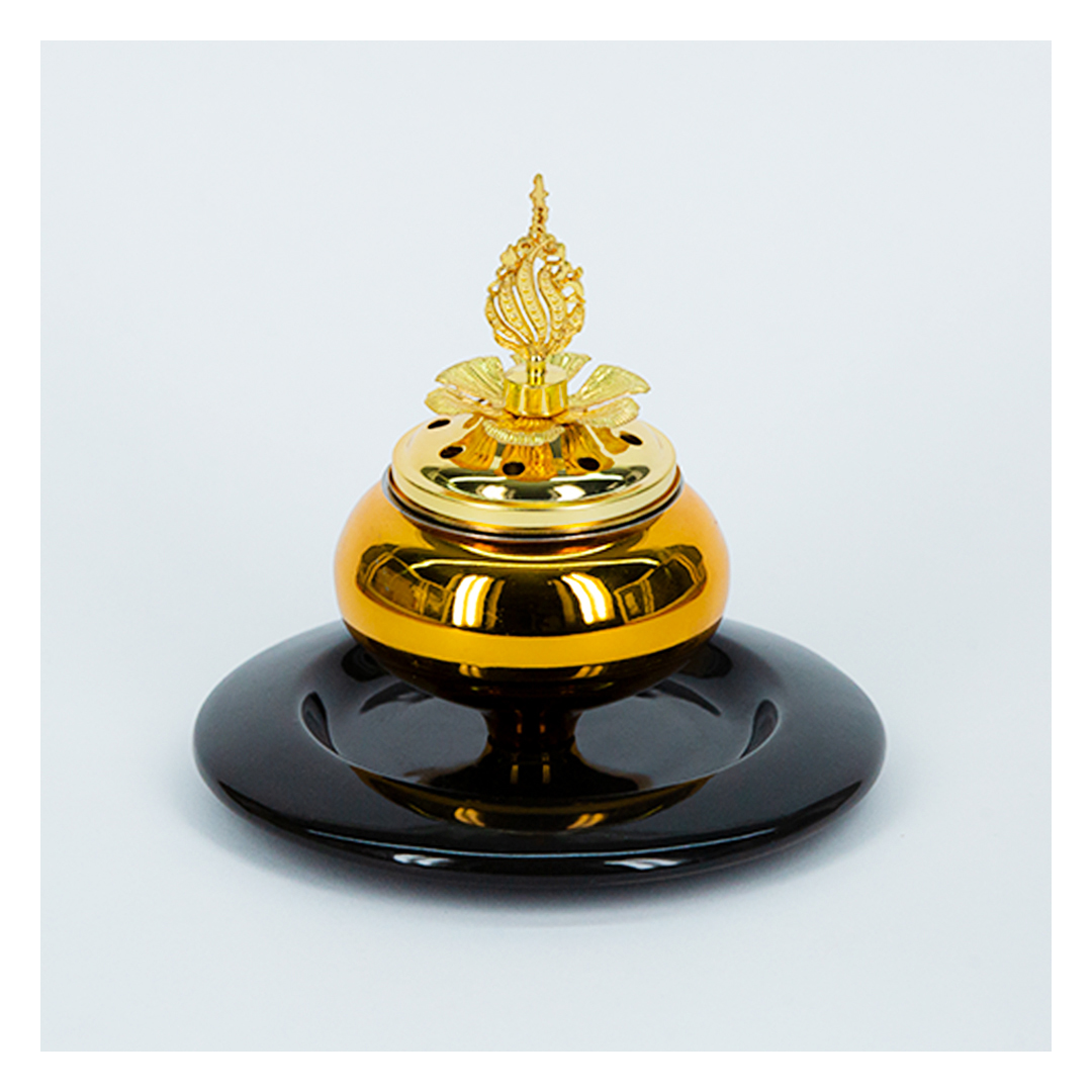 مبخرة معدنية بقاعدة خزفية - أسود/ ذهبي