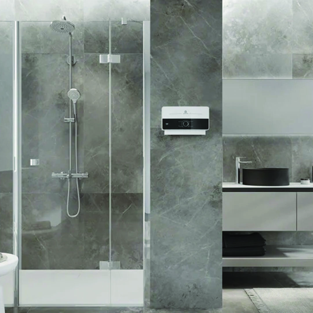 Ariston سخان مياة فوري - 7.7 كيلو وات - أسود/أبيض - AURESM7EU