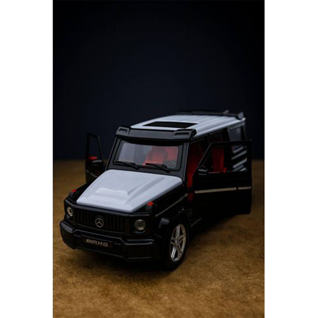 سيارة لعبة مرسيدس G-Class معدنية