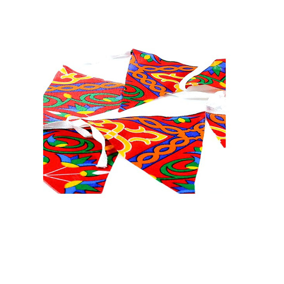 حبل زينة قماش خيامية مثلثات - 5 متر