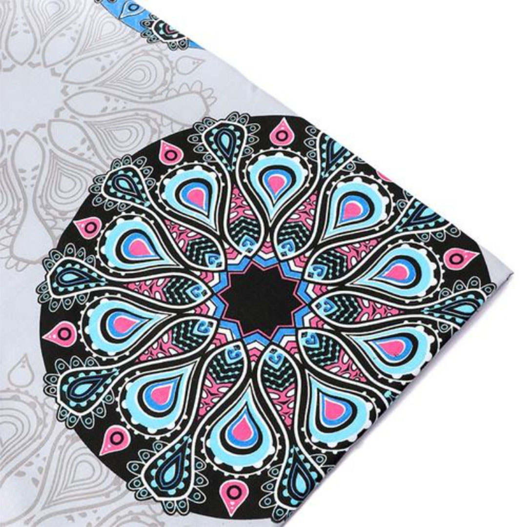 ملاية سرير عادية 220*240 سم + 2 كيس وسادة هدية - موتيف