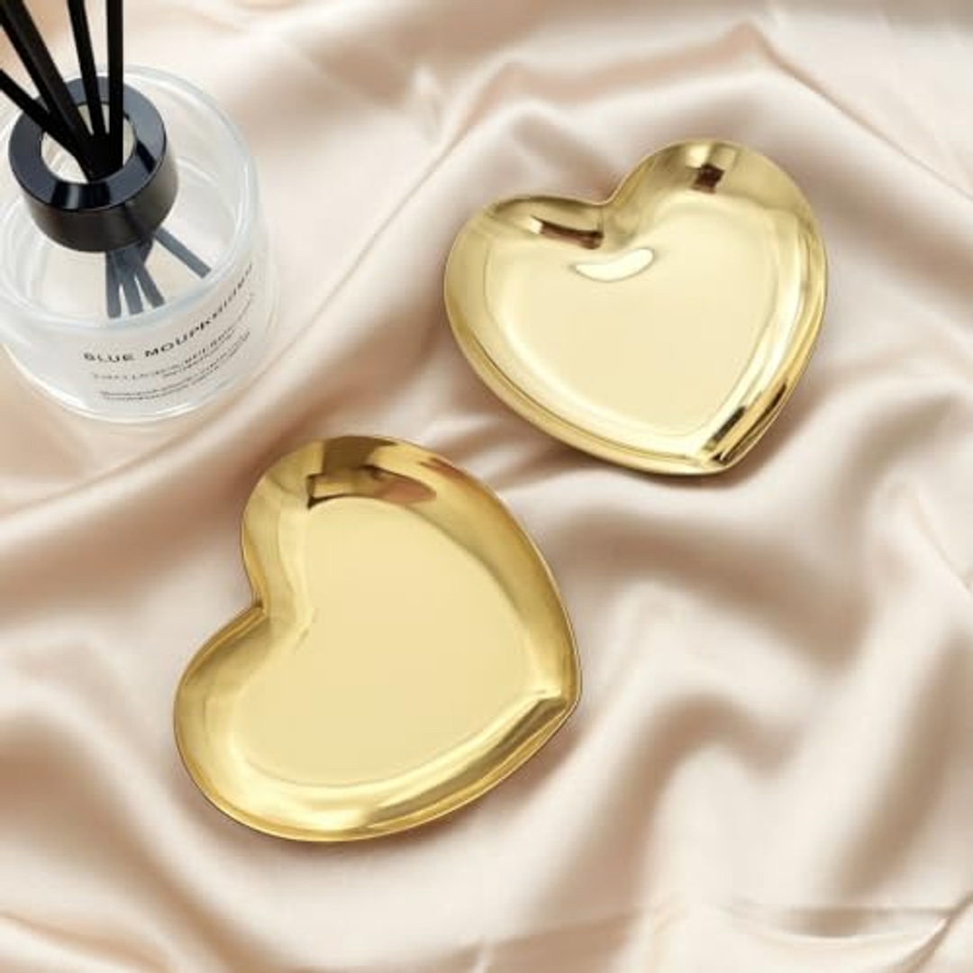 طبق تقديم معدني على شكل قلب من هوم كير - قطعة واحدة - DD-828