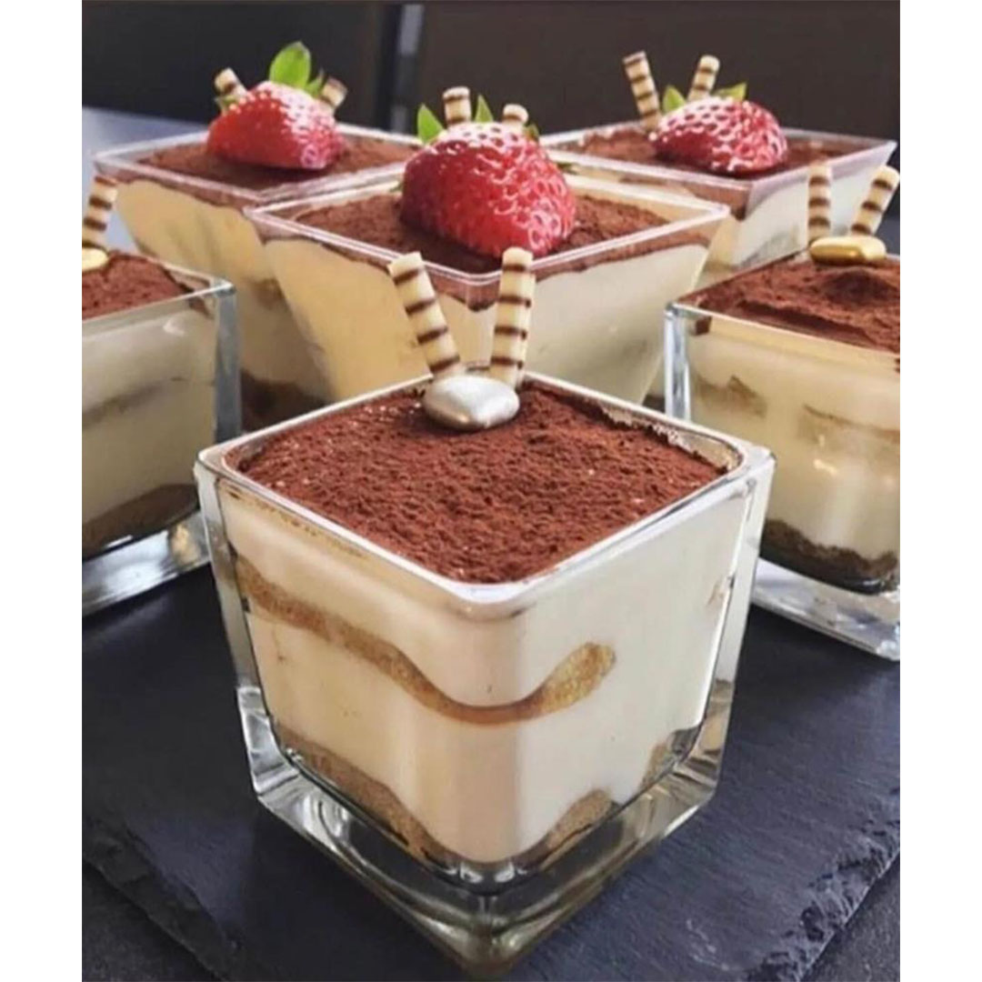 كاسات آيس كريم من ماغنوليا بشكل مربع - 9×9 سم - 6 قطع