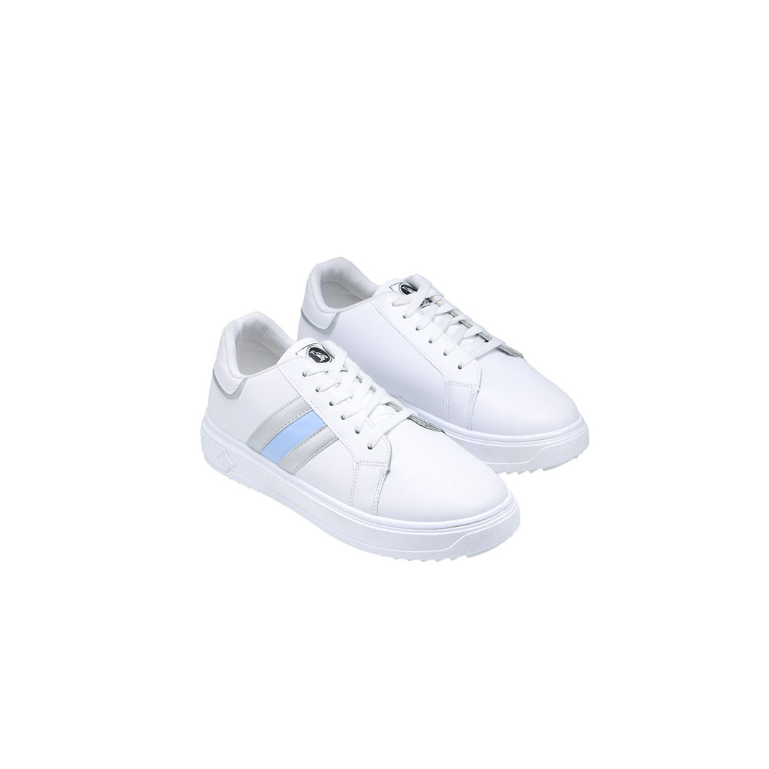 سنيكيرز حريمي جلد - أبيض/لبني