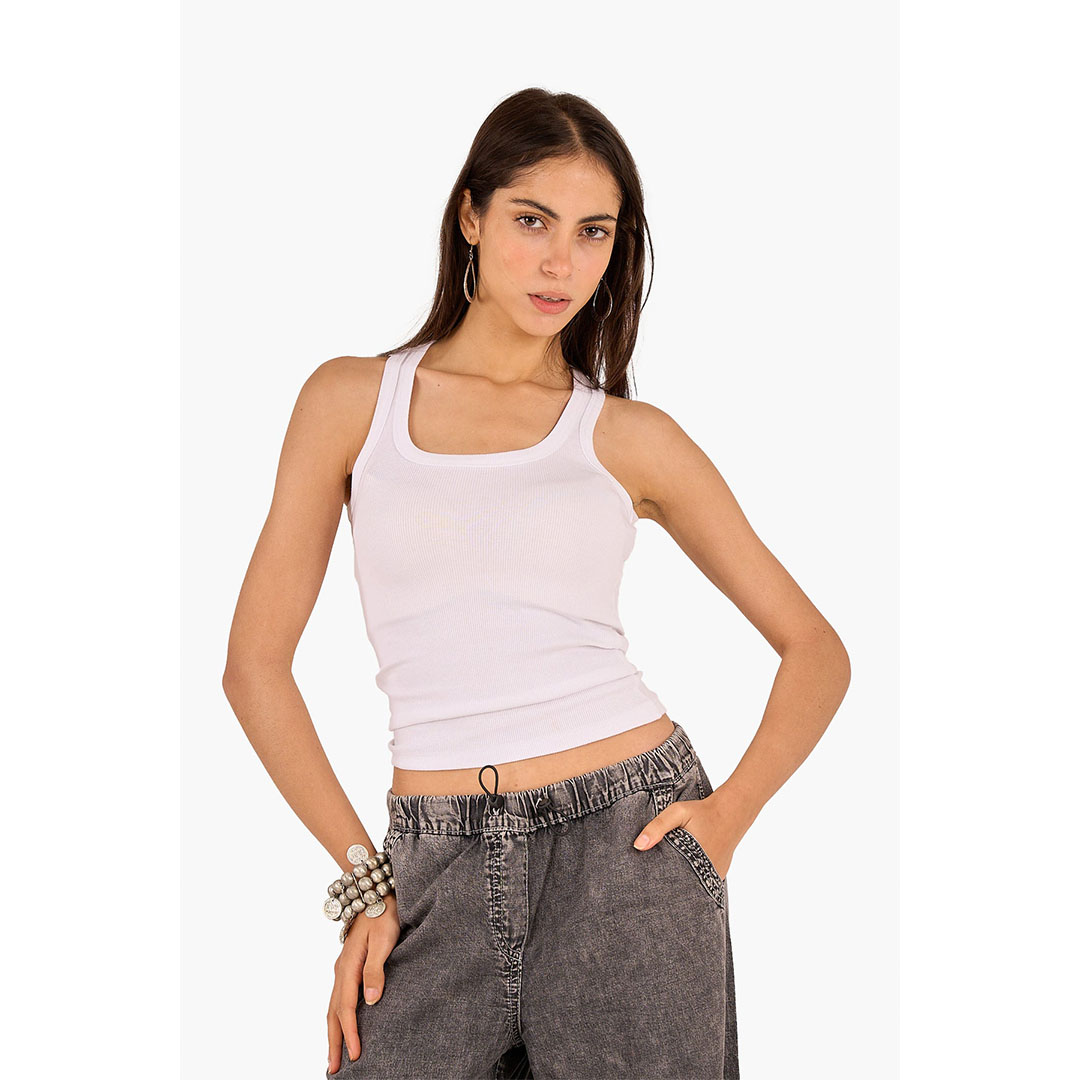 توب قصير قطن مضلع حريمي - أبيض