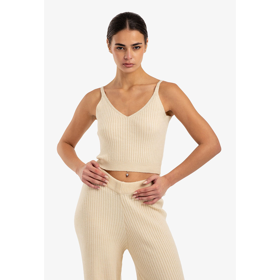 توب قصير ضيق حريمي - 18255