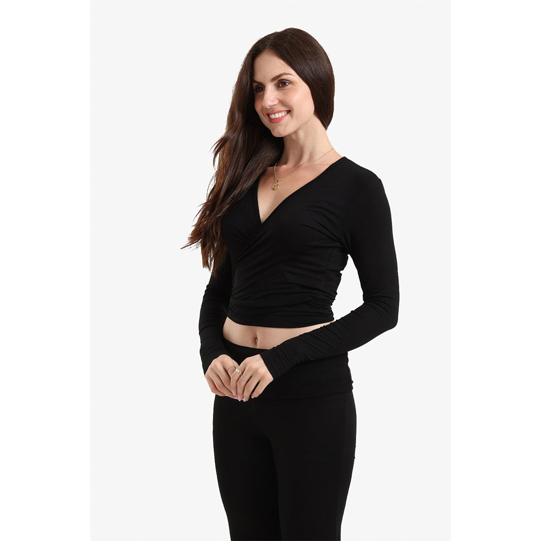 توب قصير ملفوفة برباط خلفي حريمي