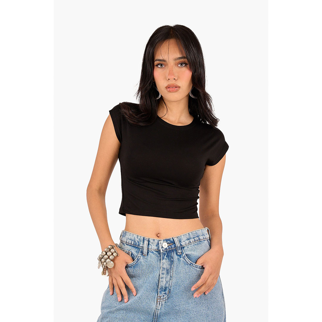 توب قصير برقبة دائرية حريمي 17752