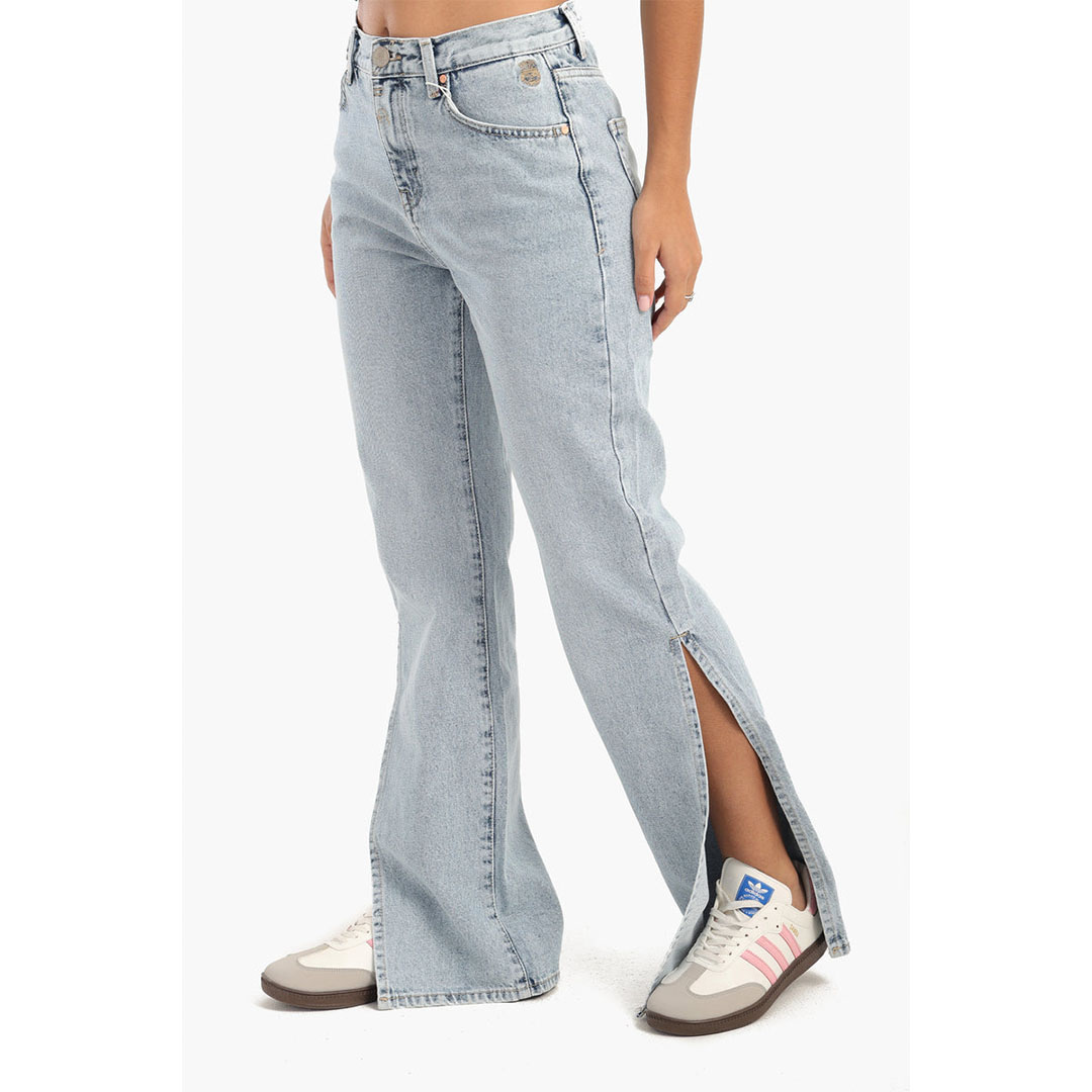 بنطلون جينز بفتحات جانبية حريمي - أزرق فاتح 17930