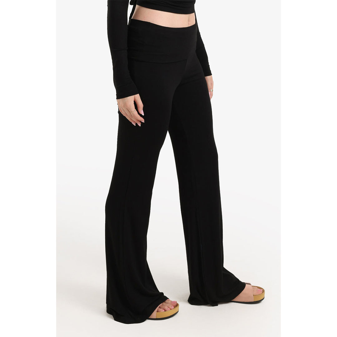 بنطلون واسع بخصر مطاطي حريمي