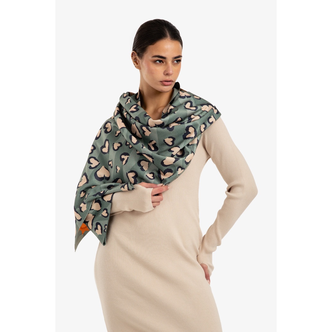 شال مطبوع على الوجهين - زيتي - 18308