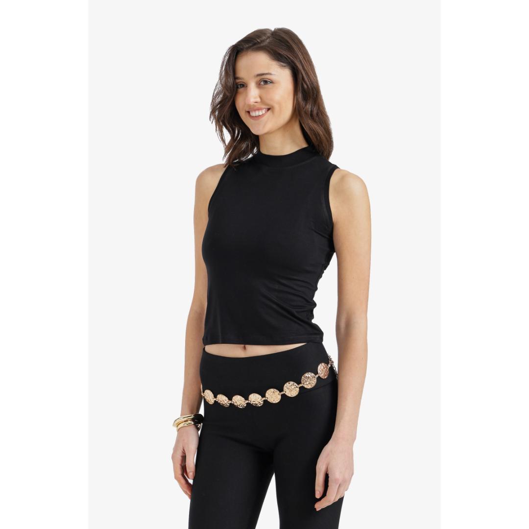 بلوزة قصيرة بياقة عالية حريمي - 18404