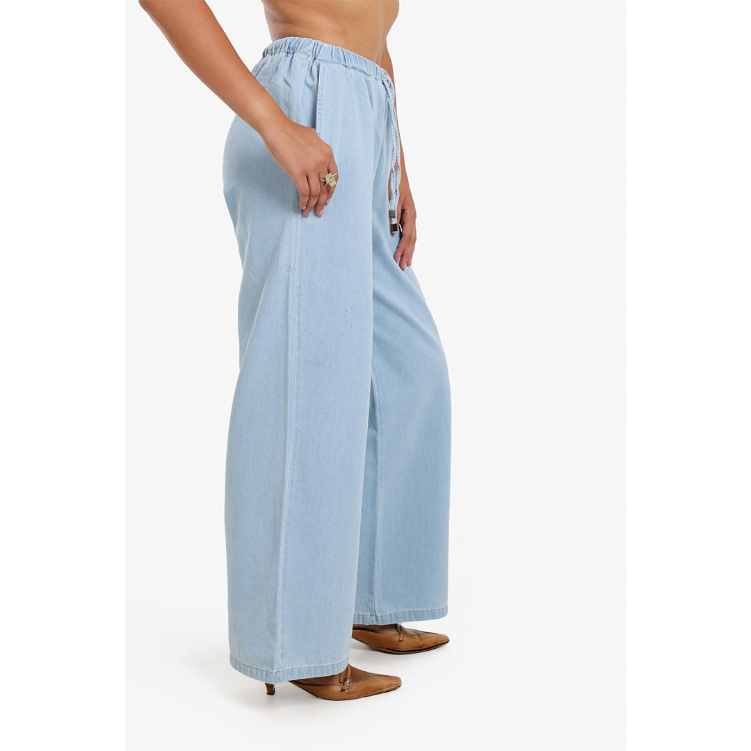 بنطلون جينز مريح واسع حريمي - أزرق فاتح