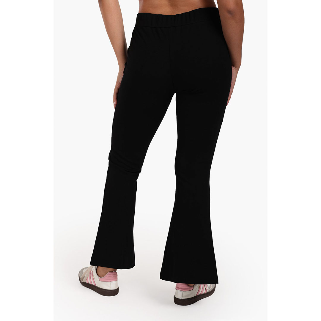 بنطلون واسع بفتحة أمامية حريمي - أسود