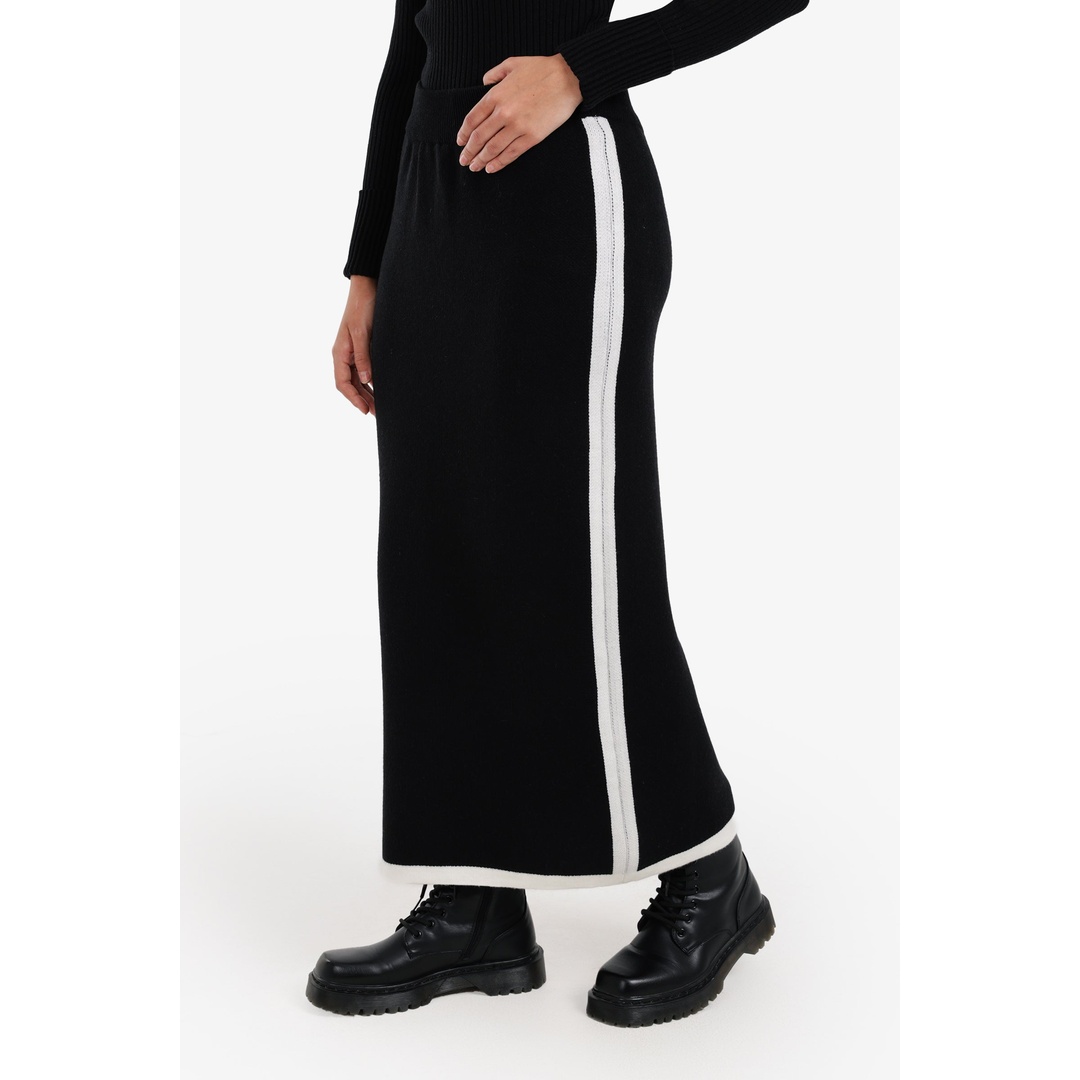 جيبة ضيقة مخططة بلون مغاير - أسود - 18223