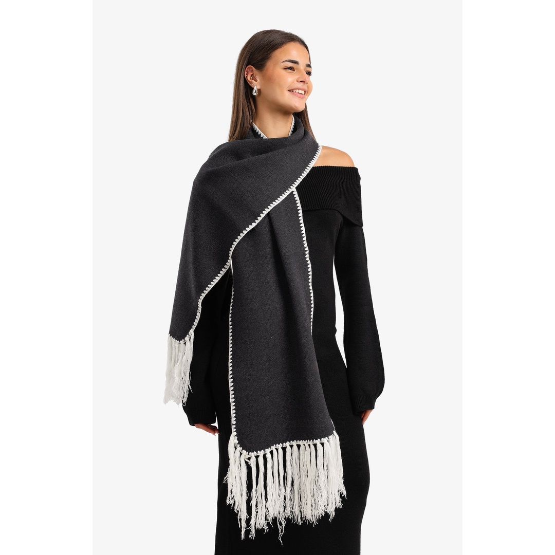 شال حريمي شتوي بشراشيب - 18281