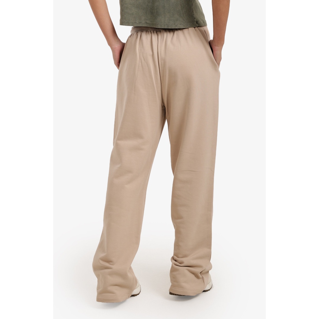 بنطلون رياضي مريح بخصر برباط - 18359