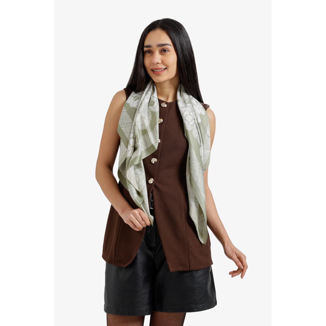 شال مزين بالزهور حريمي - 18447