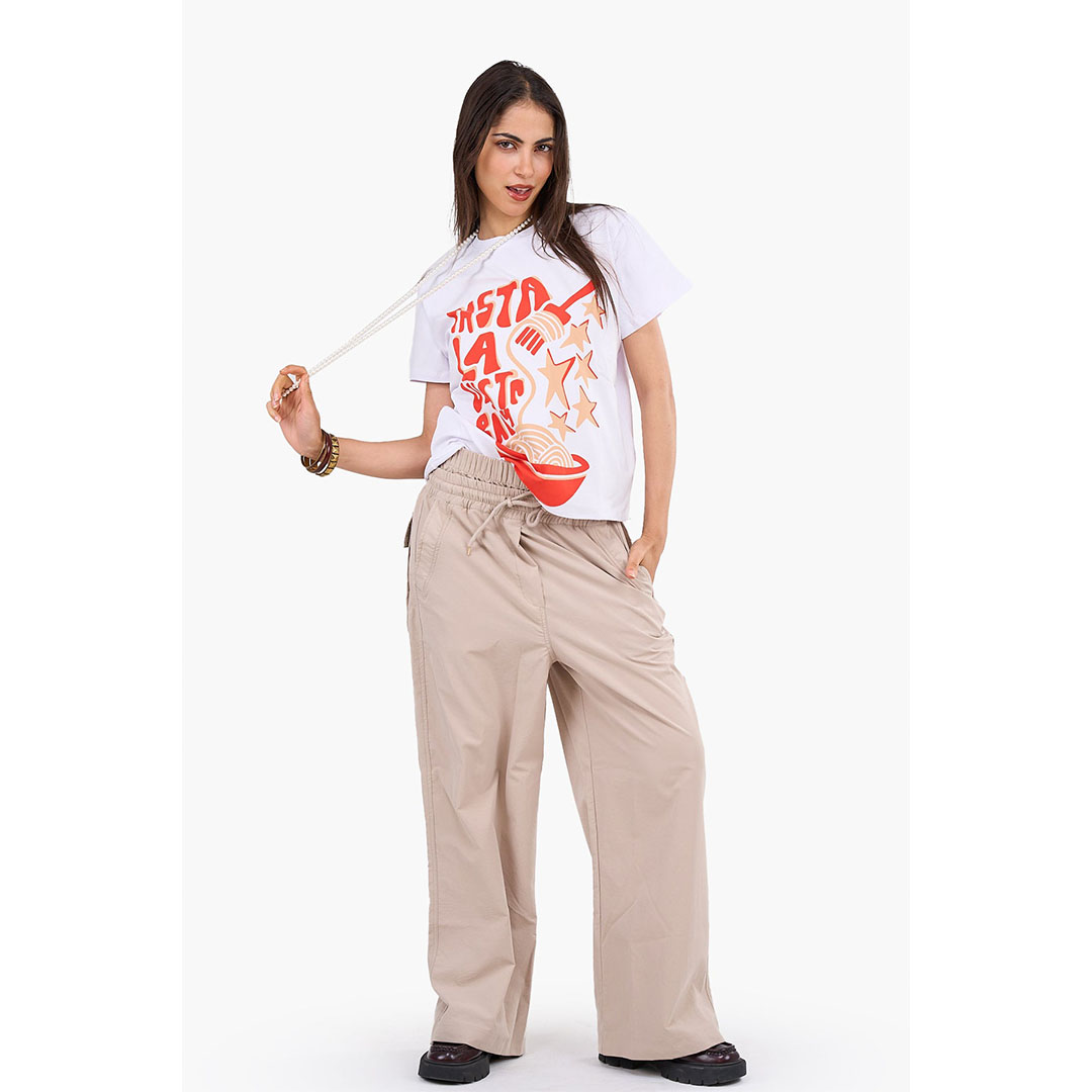 تي شيرت مطبوع بطابع المعكرونة حريمي - أبيض