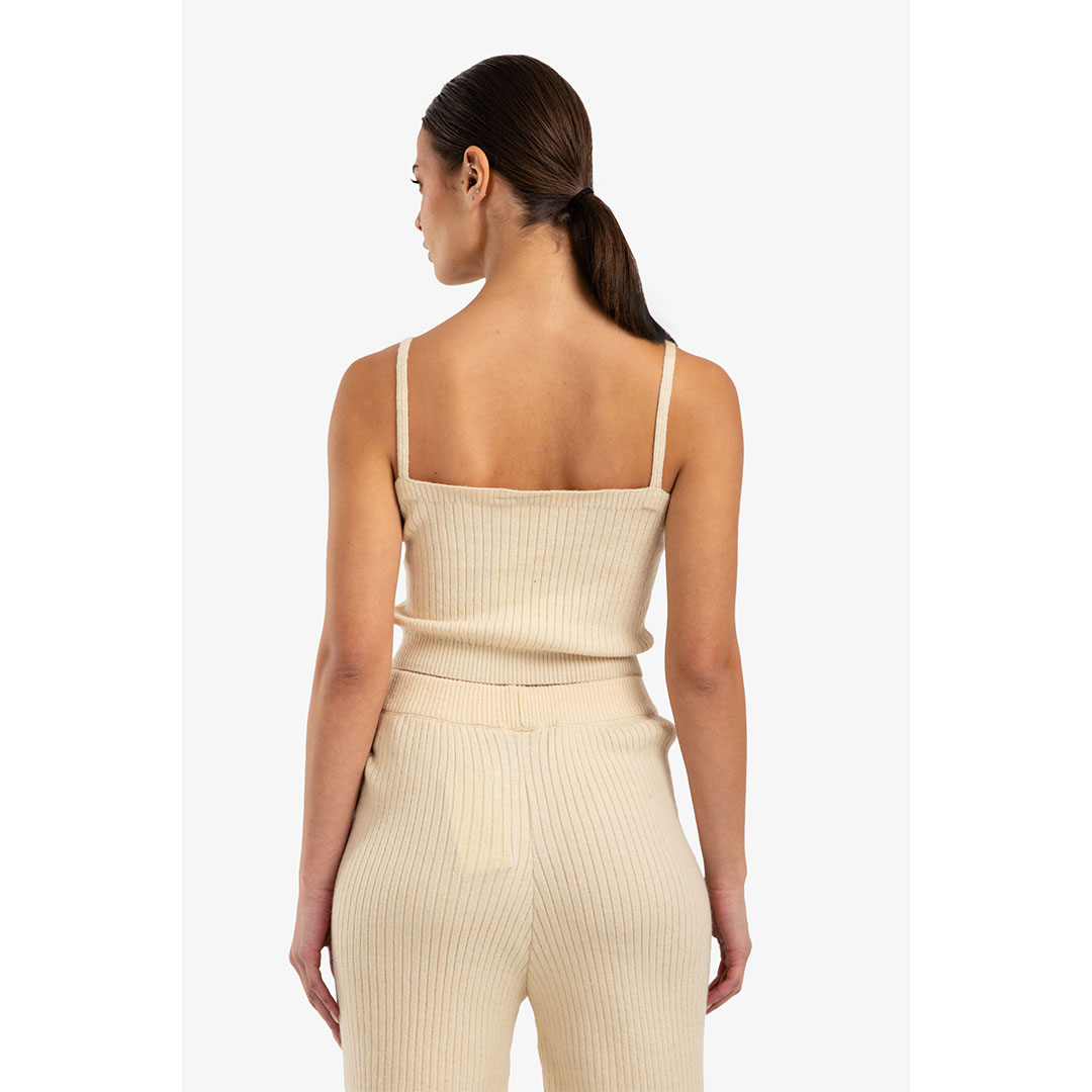 توب قصير ضيق حريمي - 18255