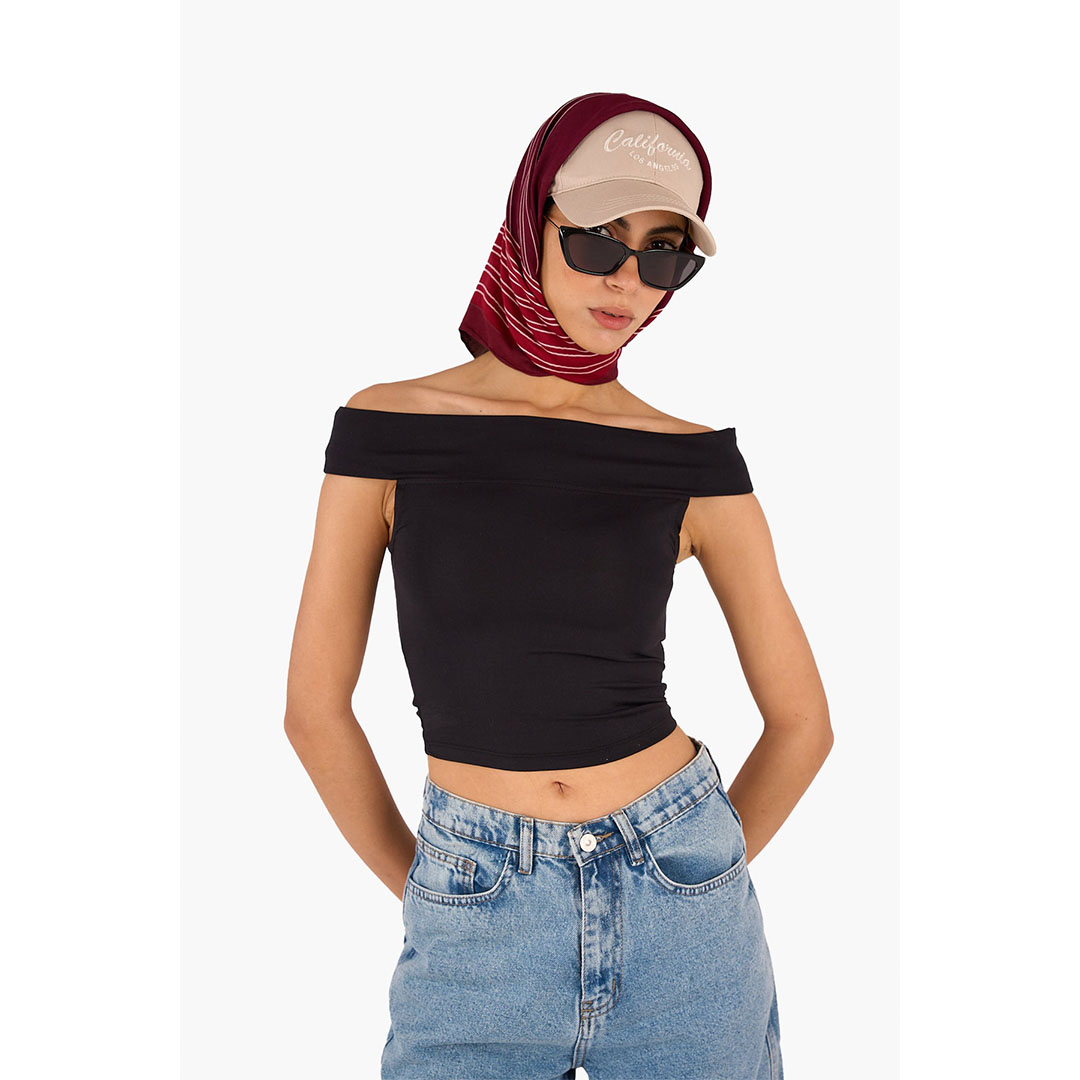 بلوزة قصيرة مكشوفة الكتفين حريمي - أسود