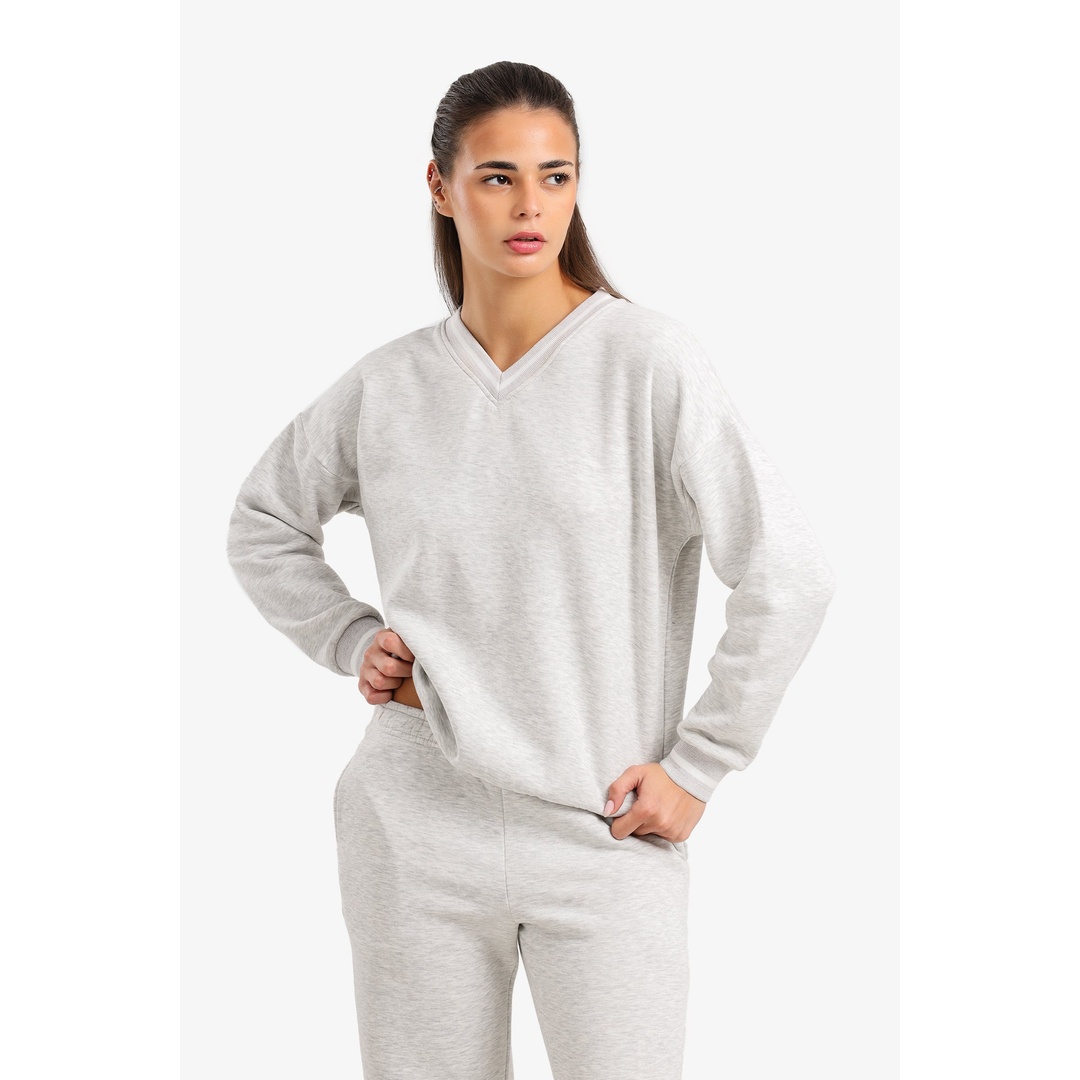 سويت شيرت مريح بياقة على شكل حرف V - رصاصي - 18193