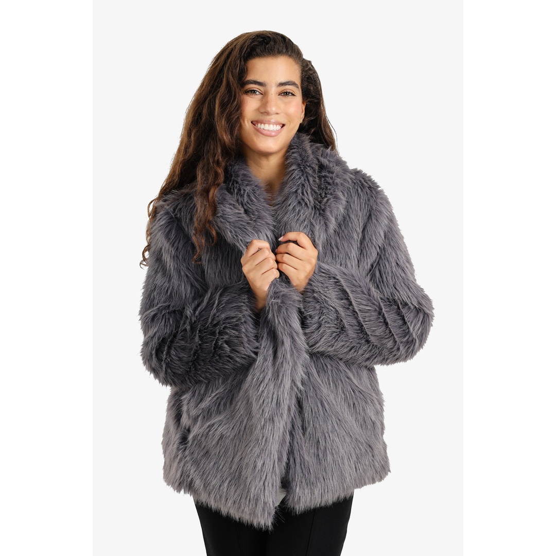 جاكيت من الفرو بياقة شال - 18244