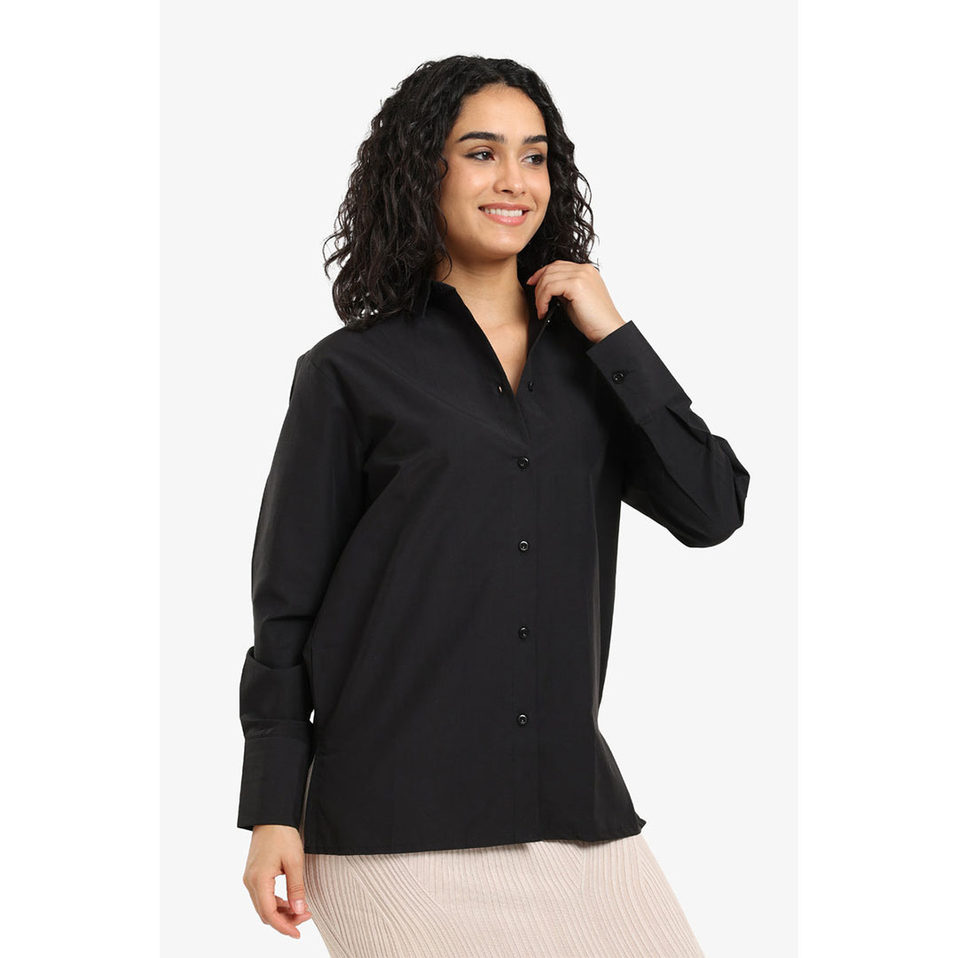 كارينا قميص مريح بياقة كلاسيكية 57897