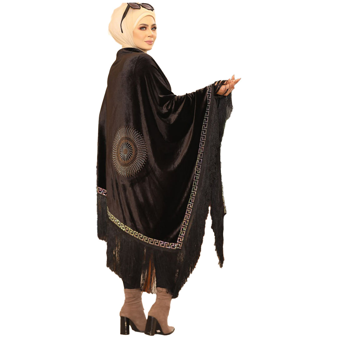 شال بتطريز و شراشيب قطيفه - أسود