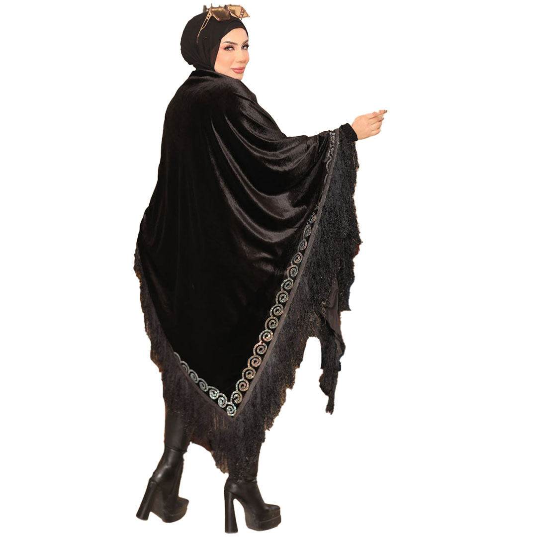 شال بتطريز علي الاطراف دوائر قطيفه - أسود