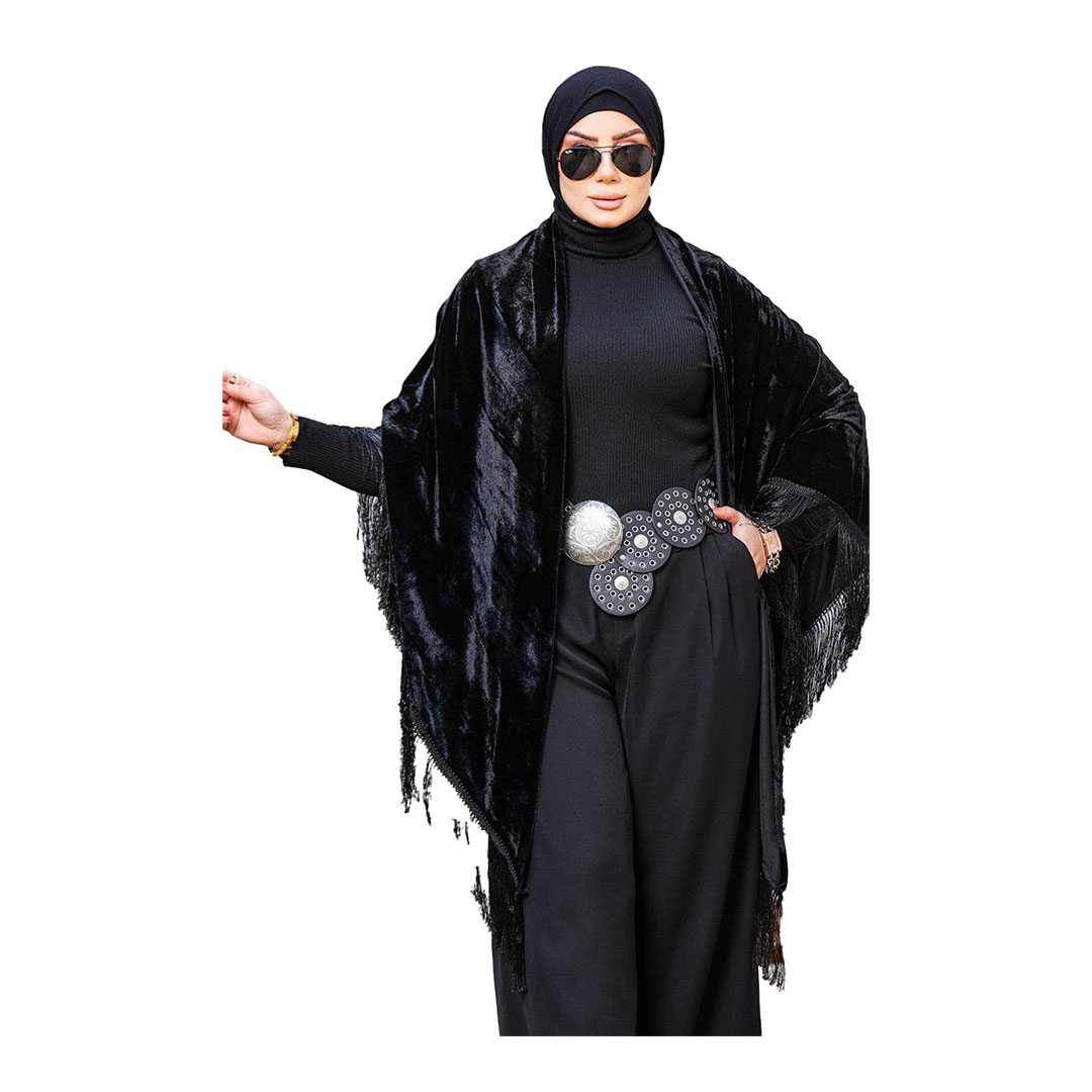 شال بتطريز شكل مربعات قطيفه - أسود