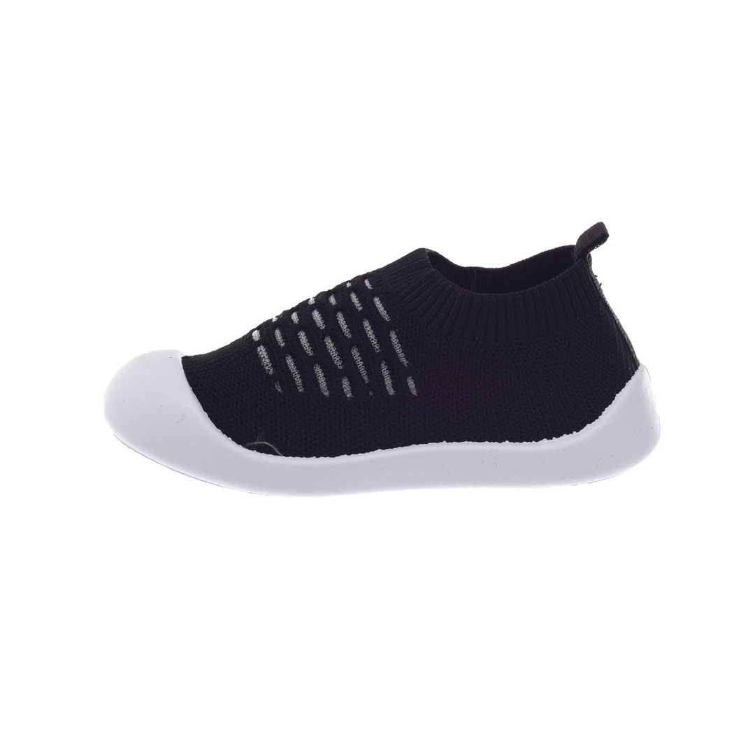 حذاء فلات للأطفل