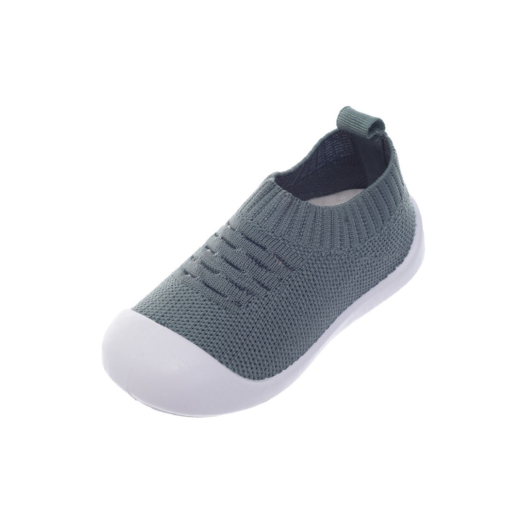 حذاء فلات للأطفل