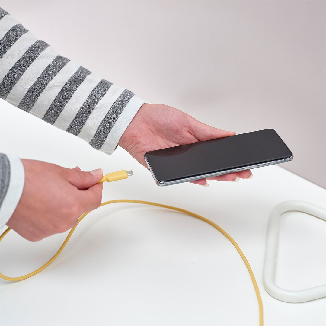 سلك USB-A إلى USB-C SITTBRUNN من ايكيا - أصفر فاتح - 1 م