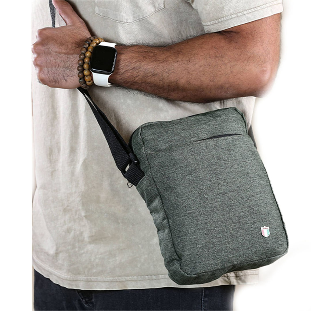 مجموعة شنط يد للرجال من كروس