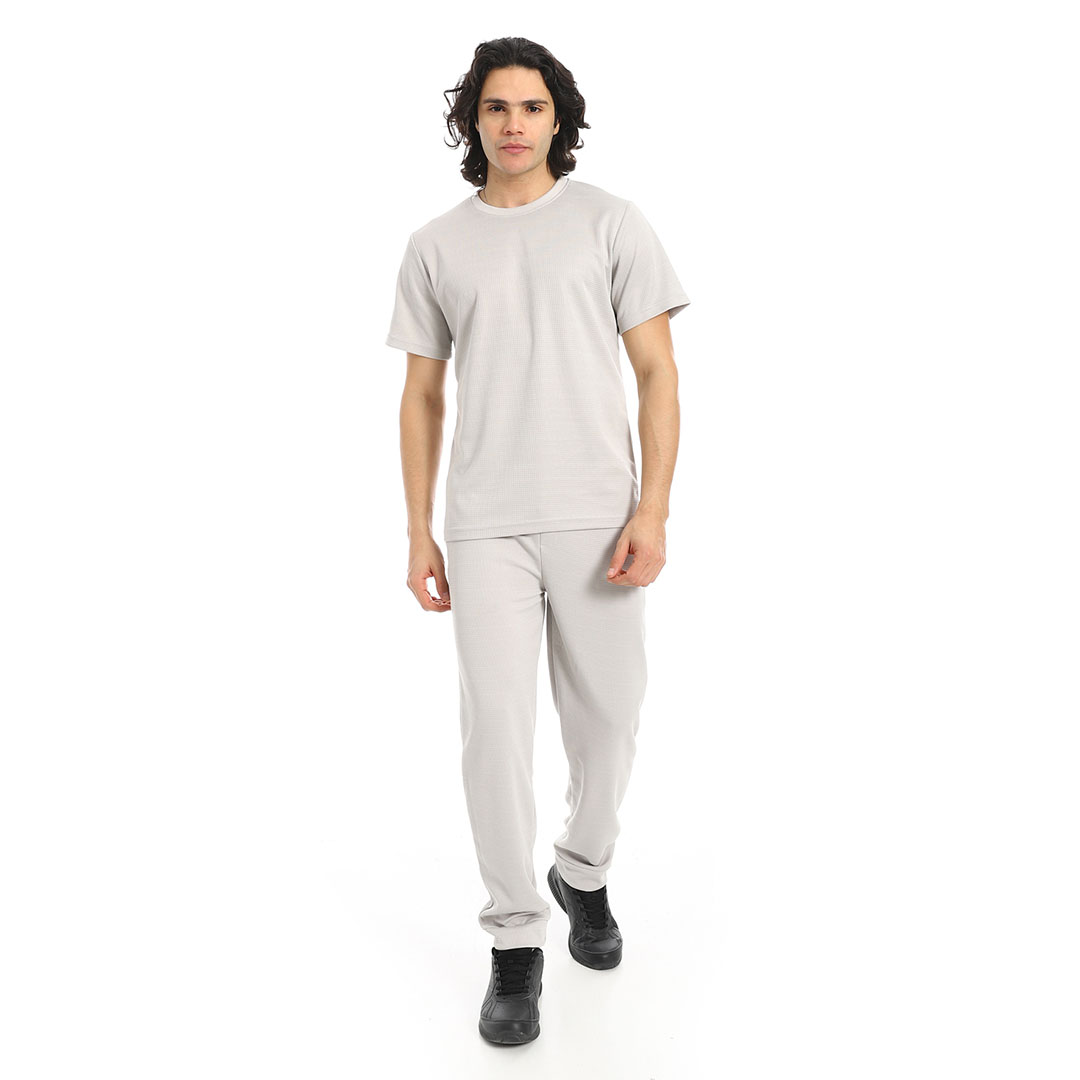 طقم تيشيرت وبنطلون رجالي a28